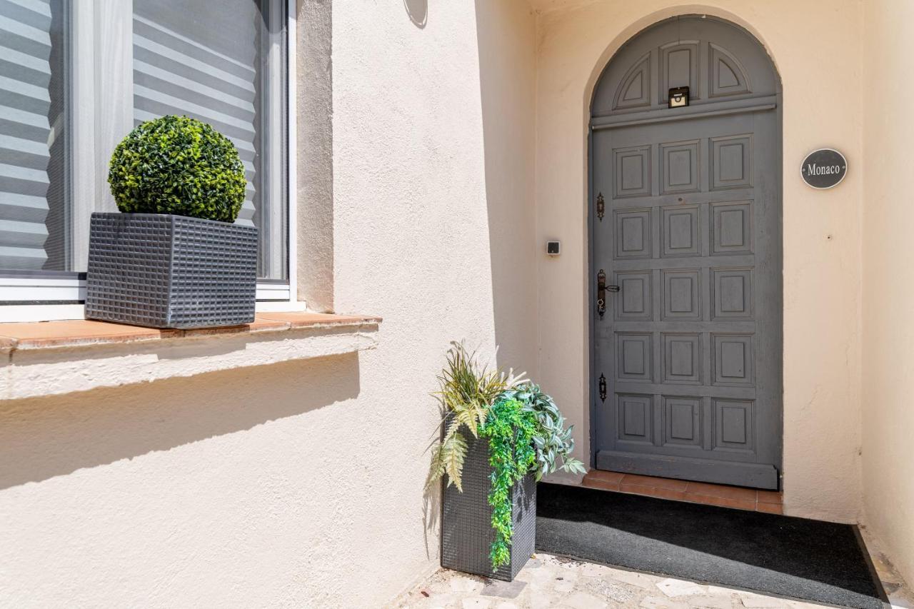 Le Grand Thao Apartment Frejus Exterior photo
